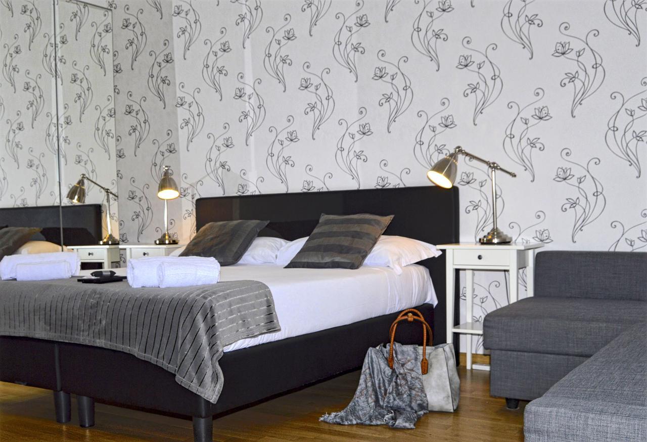 Blue Star Luxury Apartment San Giovanni - Colosseo โรม ภายนอก รูปภาพ