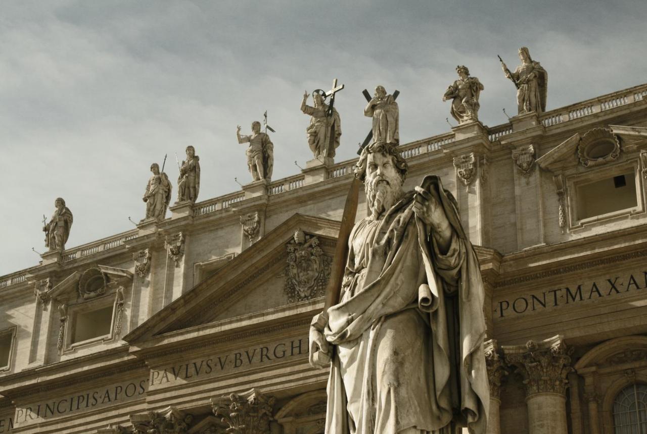 Blue Star Luxury Apartment San Giovanni - Colosseo โรม ภายนอก รูปภาพ