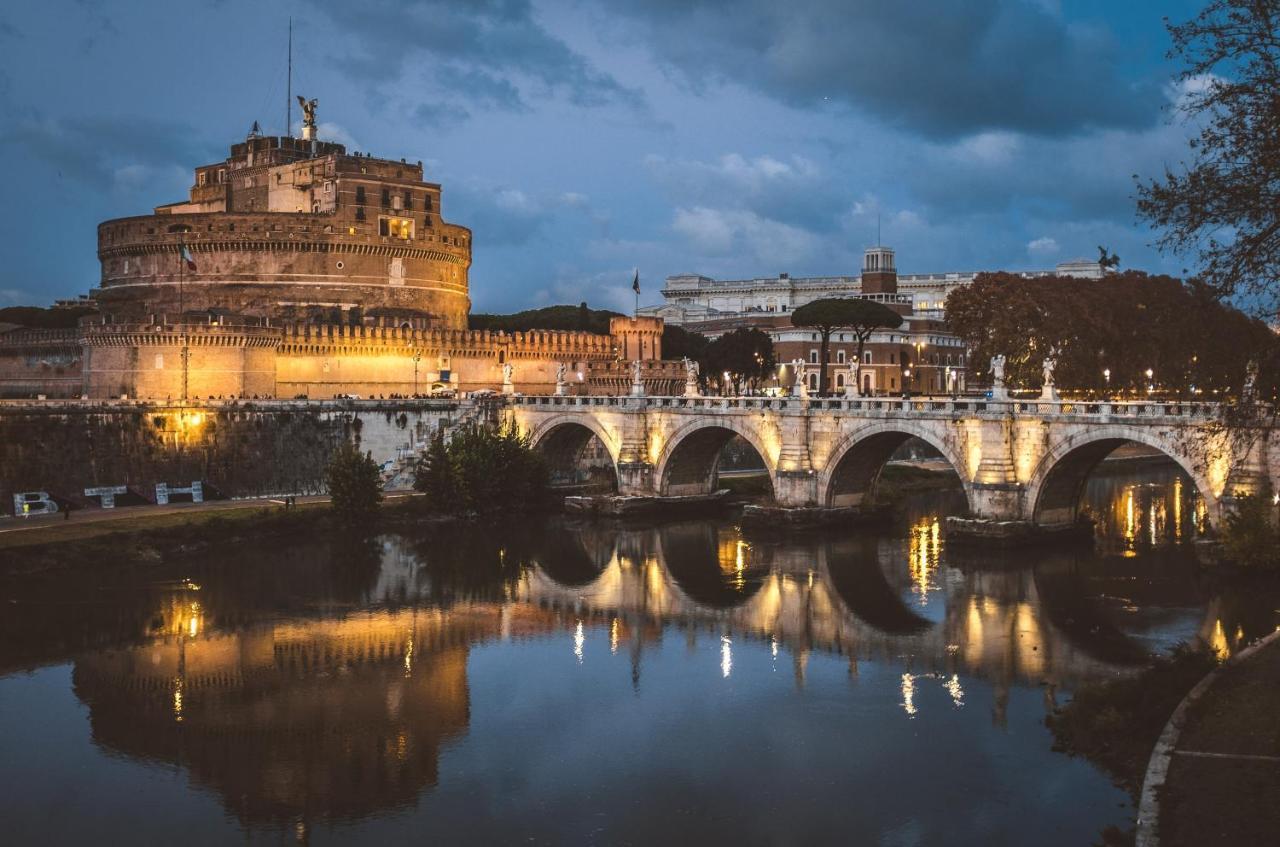 Blue Star Luxury Apartment San Giovanni - Colosseo โรม ภายนอก รูปภาพ